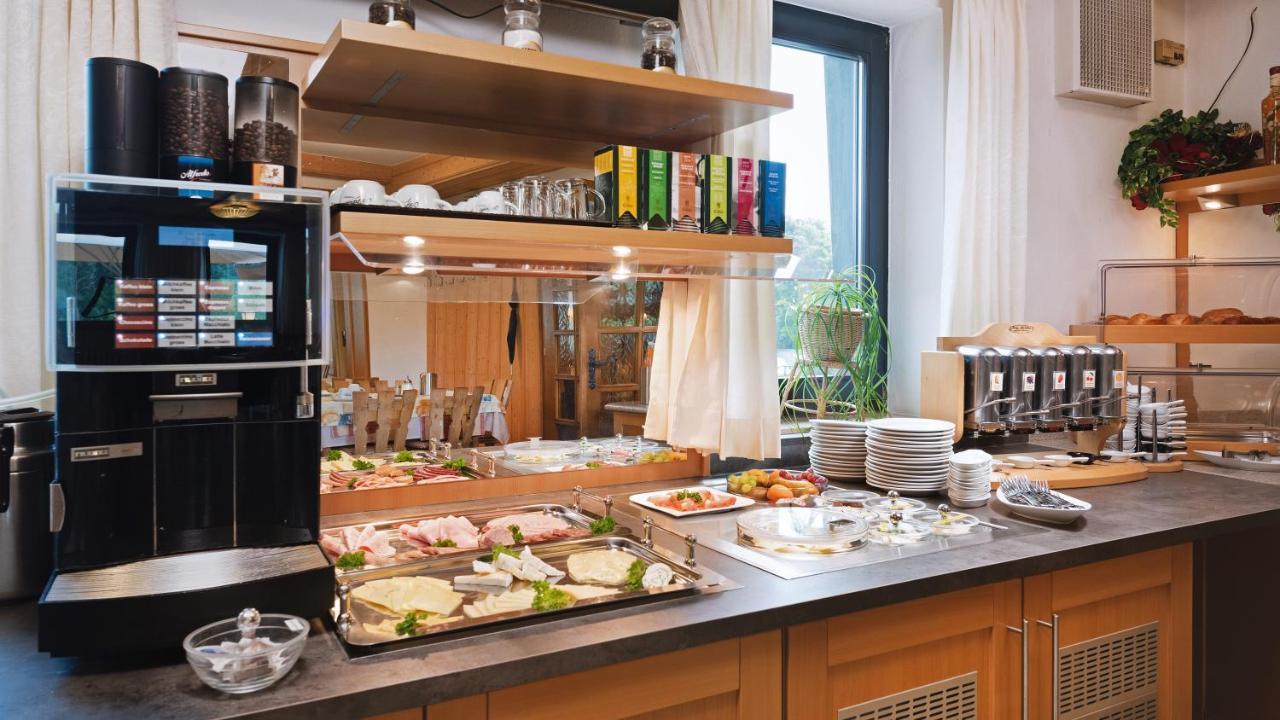 Gasthof Hotel Anker Sommerhausen Ngoại thất bức ảnh
